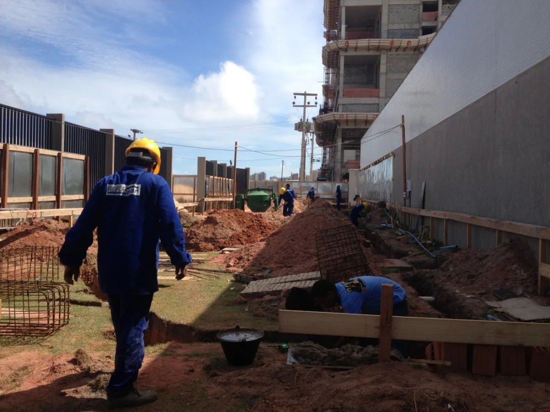 Equipe da Reformar em obra estrutural no Condomínio Two Towers